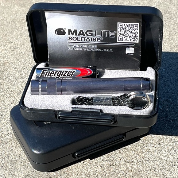 Mag-Lite Original Solitaire LED Flashlight - Picture 5 of 6